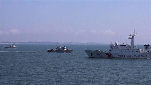 国产军舰掉头视频高清,高清视频展现震撼操作