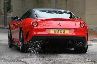 国产冷门车街拍视频