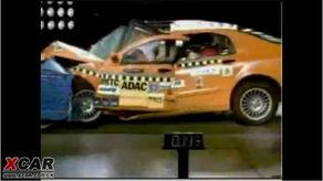 国产车撞击对比视频,安全性能哪家强？